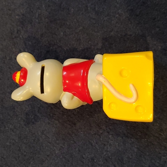 Vintage chicken cheese piggy bank - Picture 2 of 4